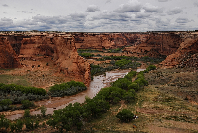 253 - CANYON DE CHELLY RIVER - BURR JUDY - united states.jpg